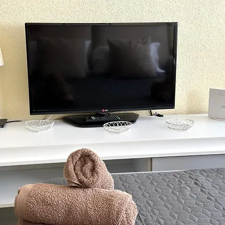 Ds Orillas Del Guadalquivir Y La Mezquita * Кордова