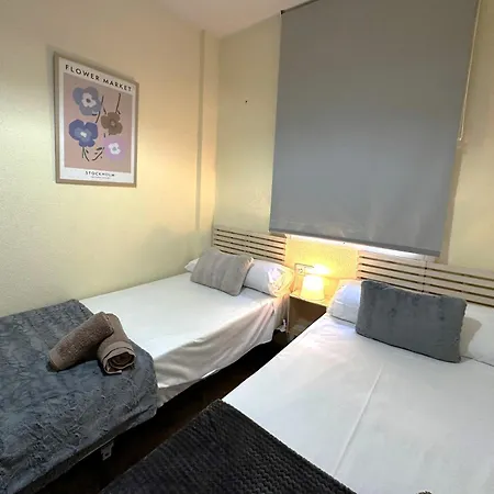 Ds Orillas Del Guadalquivir Y La Mezquita