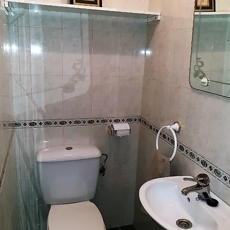 Ds Orillas Del Guadalquivir Y La Mezquita * Cordoba