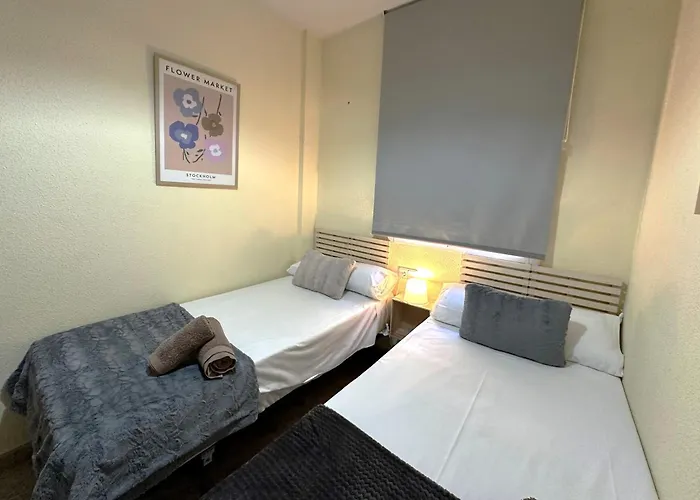 Ds Orillas Del Guadalquivir Y La Mezquita