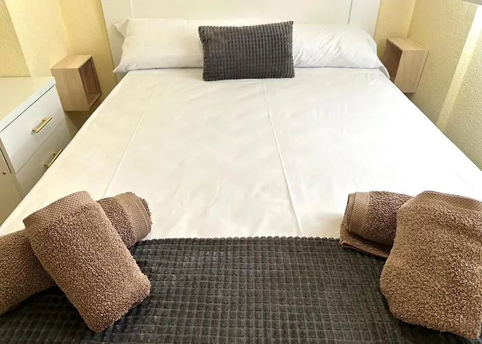 Ds Orillas Del Guadalquivir Y La Mezquita Apartment